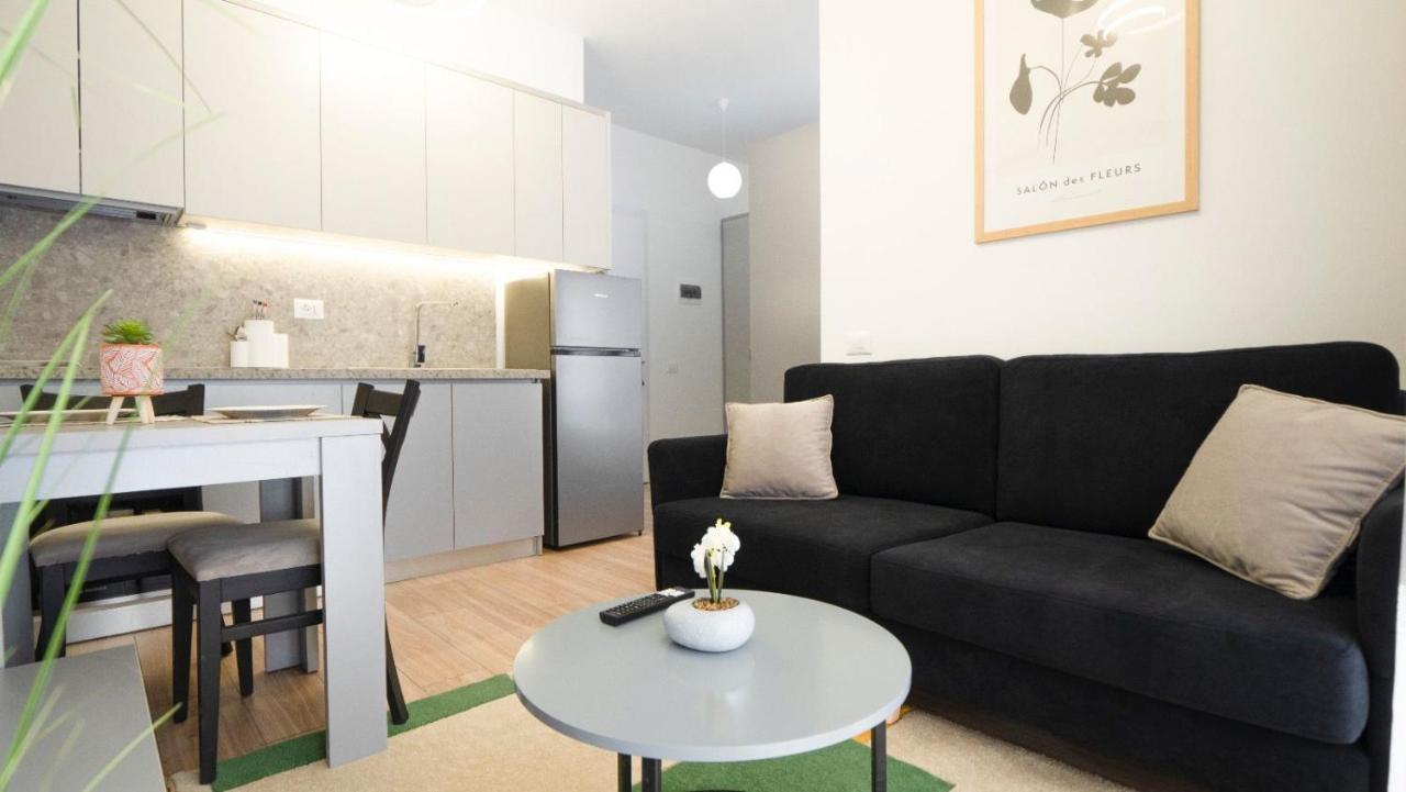 Comfy Studio At 'Mangalem21 Complex' Parking-Wifi-Ac-View Tirana Exterior foto
