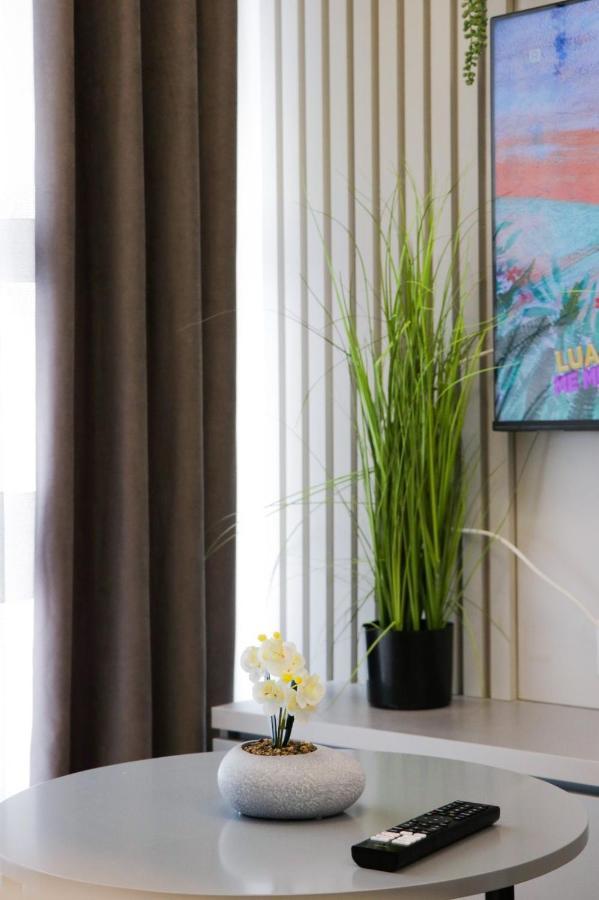Comfy Studio At 'Mangalem21 Complex' Parking-Wifi-Ac-View Tirana Exterior foto